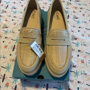 TOMS’s loafers size 9.5. New with tags.